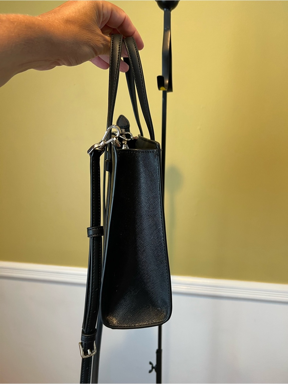 ๐ Kate Spade Kenzie Limited Edition Small Black Tote Detachable Strap - Picture 4 of 9